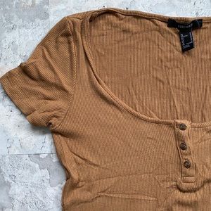 forever 21 | ribbed button crop